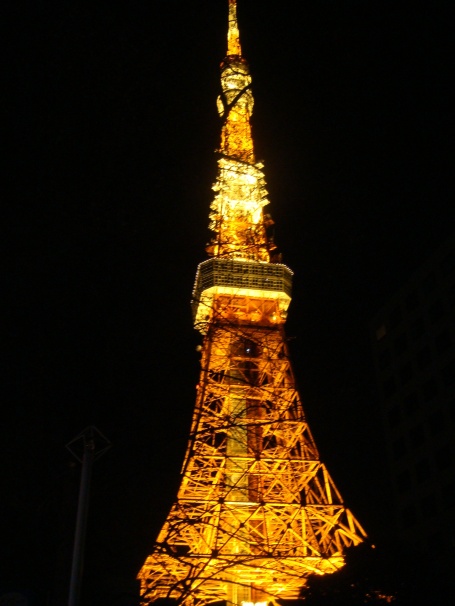 Tokyo Tower from Roppongi side (10pm)